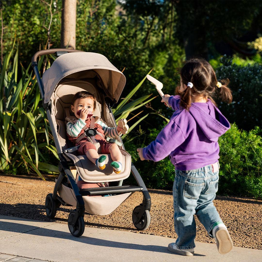Joolz Aer2 Compact Travel Stroller – Sandy Taupe Lightweight Fold Pushchair